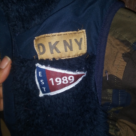 2 Piece Combo Boys Vest/Shirt sz 4/5 - Picture 6 of 6